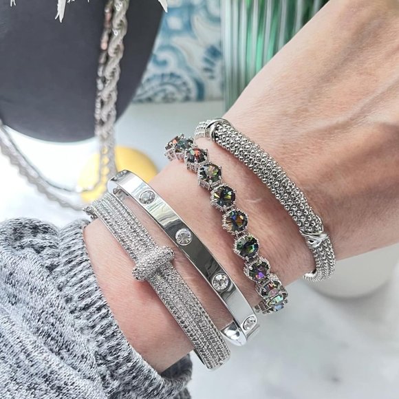 Park Lane Jewelry - Park Lane Majestic Honeycomb Bracelet